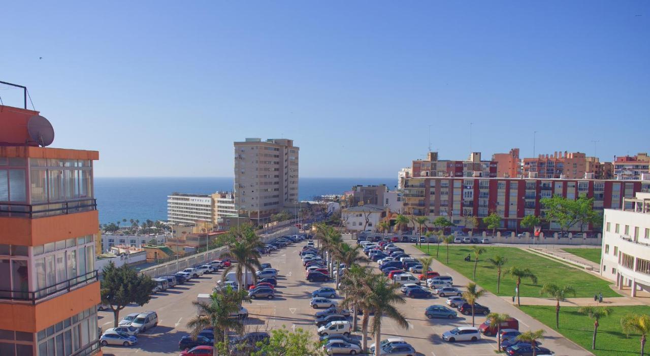 Costa Del Sol Apartment 托雷莫利诺斯 外观 照片